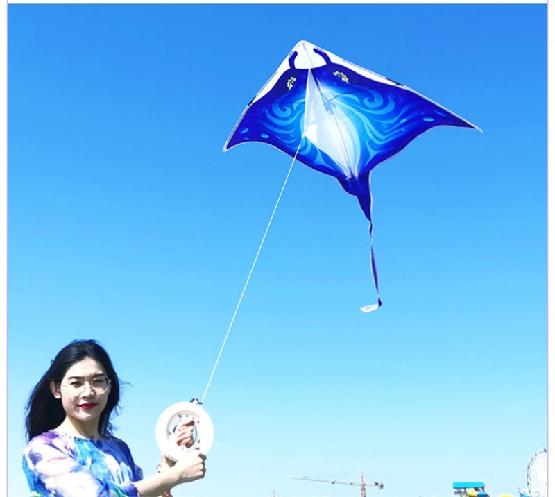 Free shipping 2023 new Weifang Devilfish large and small kites for children breeze easy to fly handheld line roulette for adults