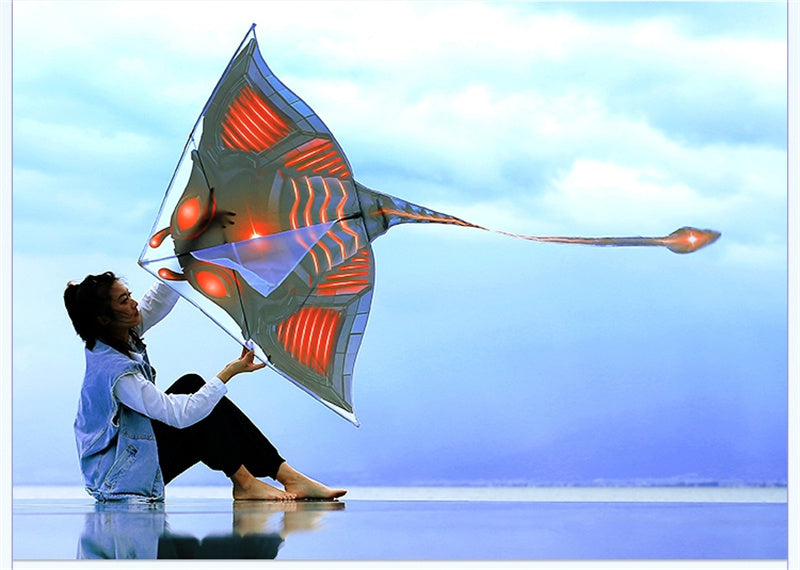 Free shipping 2023 new Weifang Devilfish large and small kites for children breeze easy to fly handheld line roulette for adults