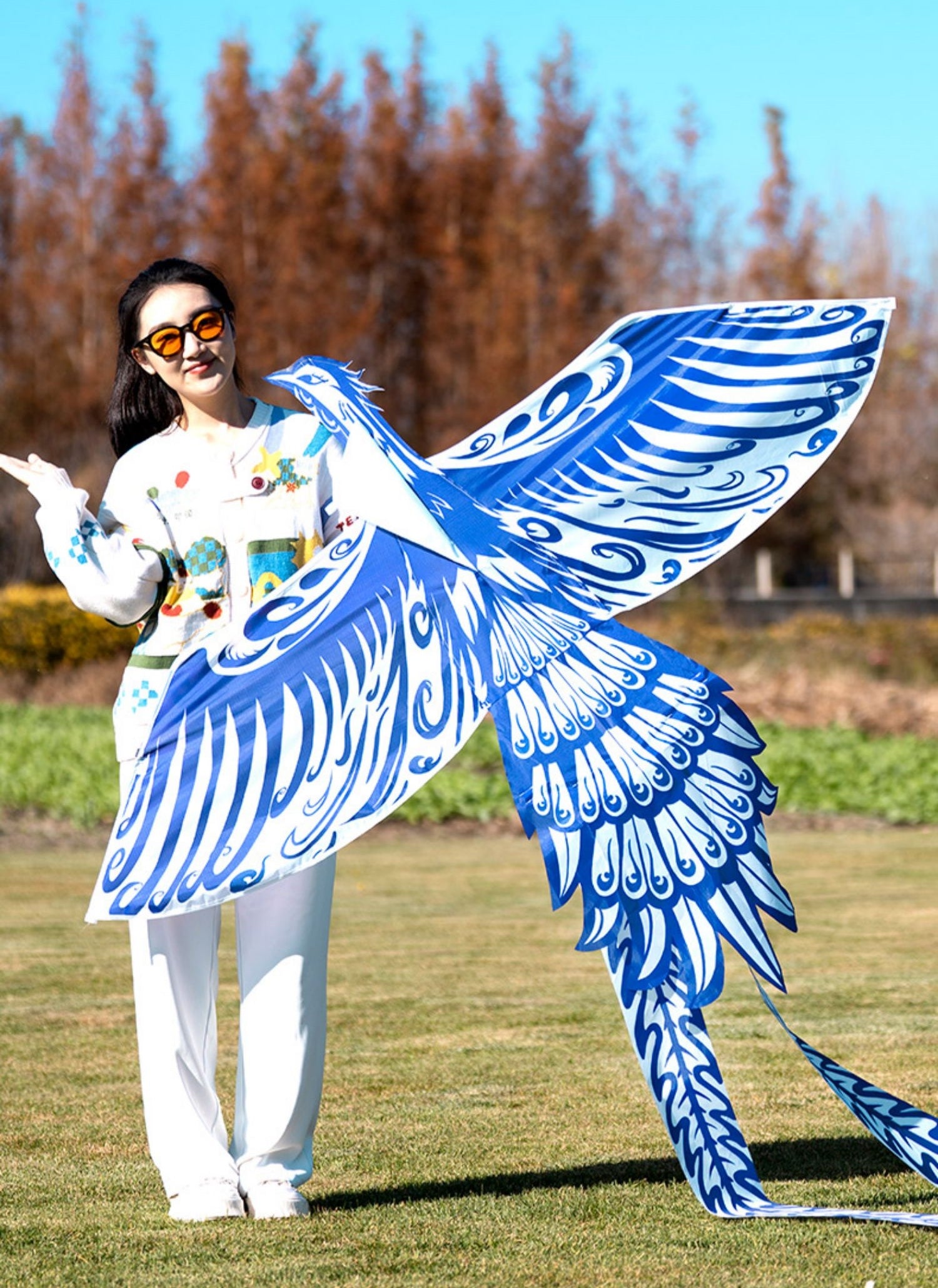 Free shipping 2023 new Weifang net red celadon size kite children breeze easy to fly handheld roulette adult special