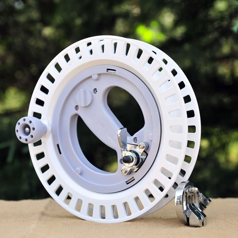 free shipping large kite reel for children kite wheel outdoor fun toys beach kite string line abs kite kevlar professional kites