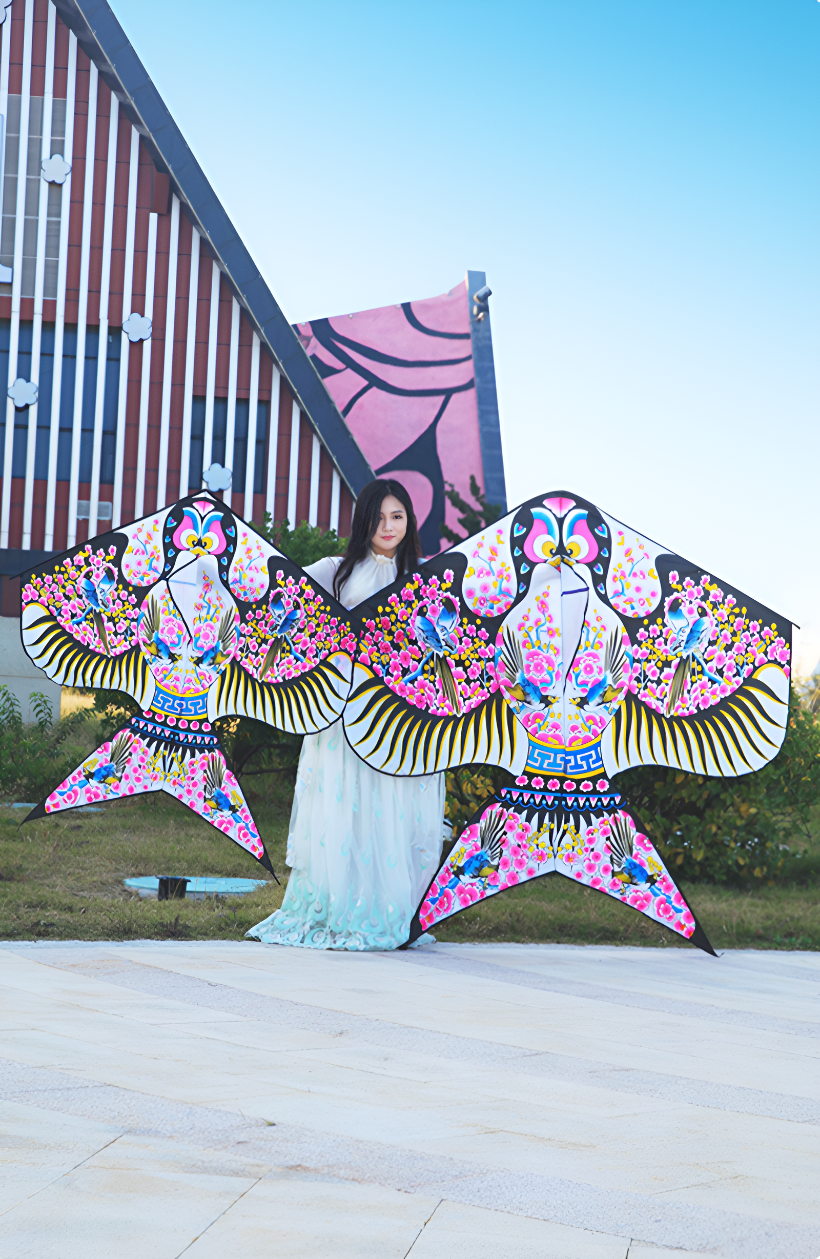 Free shipping Swallow Kite flying toys for children kites line windsurfing dragon kite Child kite children's comet tarp cerf koi